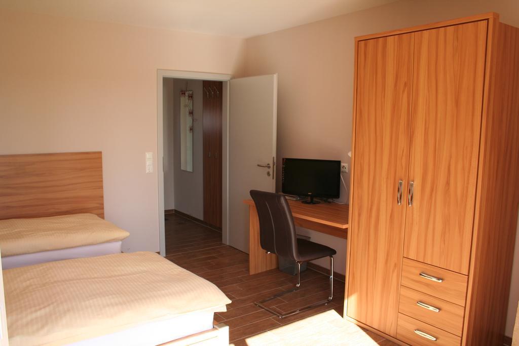 Pension Am Sundhaeuser See Nordhausen Extérieur photo
